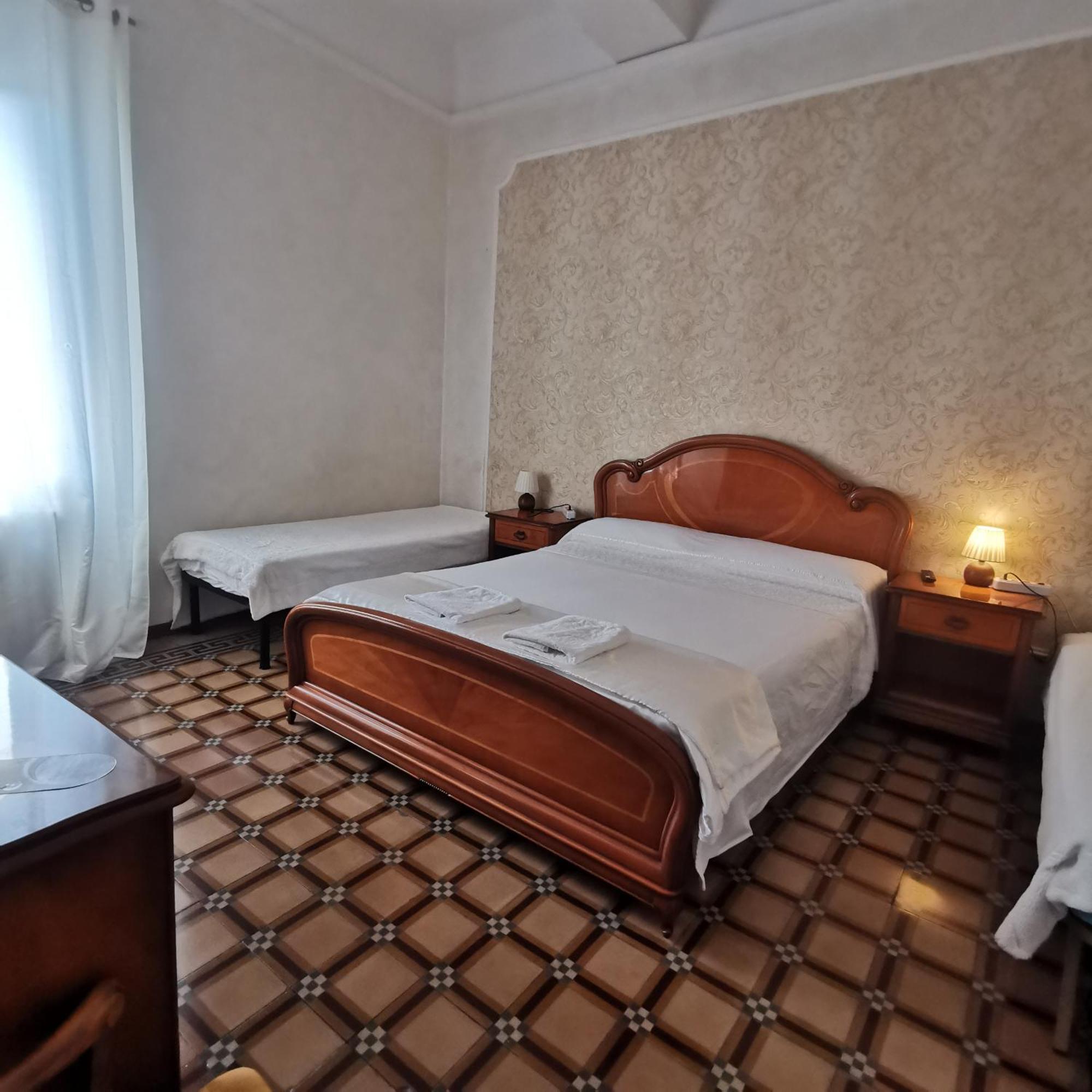 Albisola bed&breakfast Albisola Superiore Exterior foto